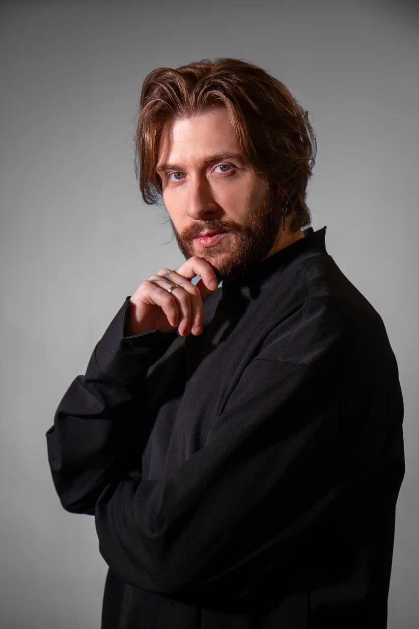 Александр Анегин